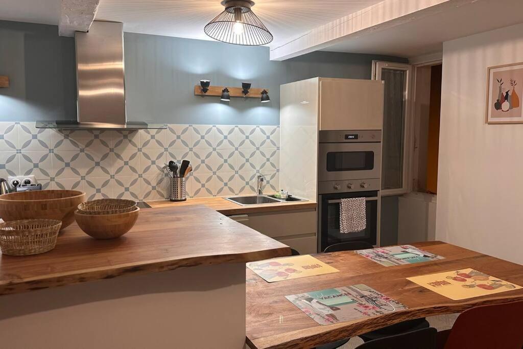 Appartement Cosy A Collobrières Esterno foto